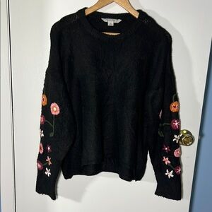 Adam Levine Embroidered Sleeve Sweater size Medium